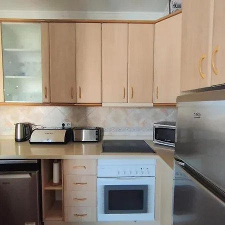 First Line With 3 Bedrooms And Parking, Apartment