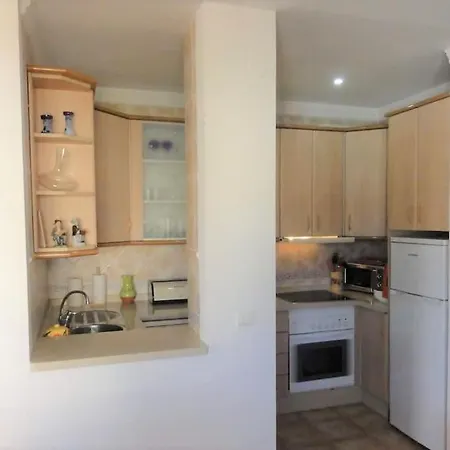 First Line With 3 Bedrooms And Parking, * Nerja